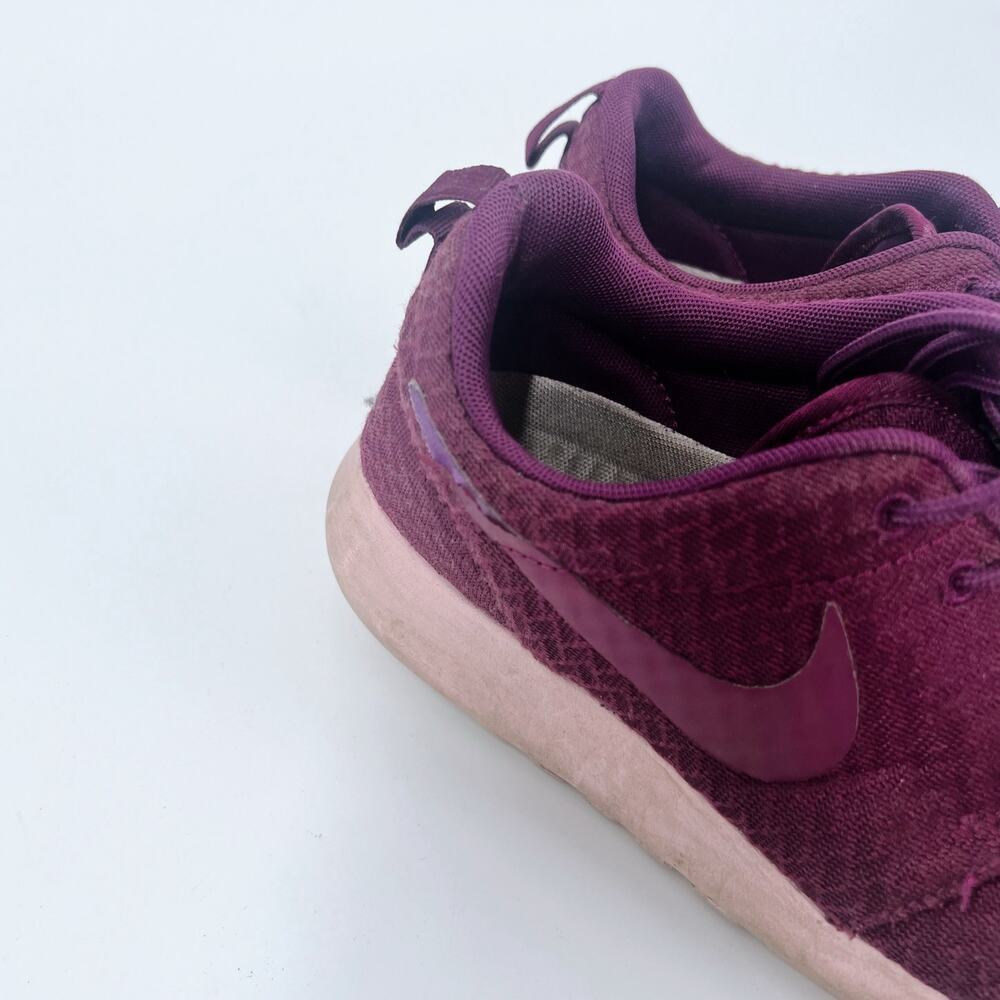 Nike Purple Roshe Runs Women’s Running Sneakers Size 8 - Picture 3 of 6